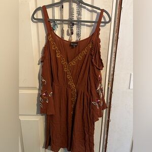 EUC Shyanne XL cold shoulder dress burnt orange